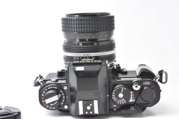 Nikon FA Black Body with MF-16 Data Back + Ai-S Zoom-NIKKOR, Nieuw