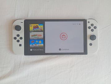 Nintendo - Switch - Nintendo Switch OLED white -