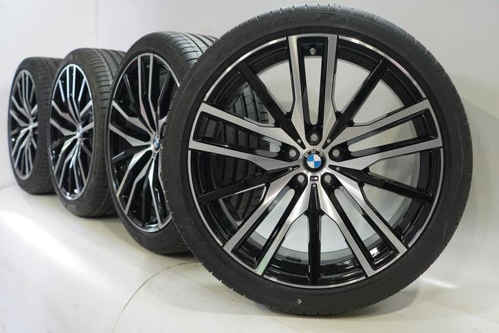 BMW X5 G05 X6 G06 742M 22 inch velgen Pirelli Zomerbanden Or, Auto-onderdelen, Banden en Velgen, Ophalen of Verzenden