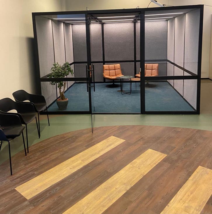 Vergaderruimte voor 9 personen - Modulair - Akoestisch, Antiquités & Art, Antiquités | Bureau & Affaires, Envoi