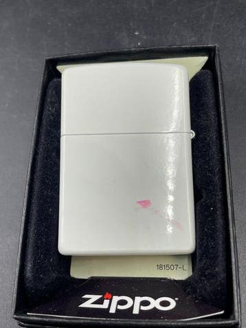Zippo - Zonder minimumprijs - Aansteker - Staal, Emaille, Collections
