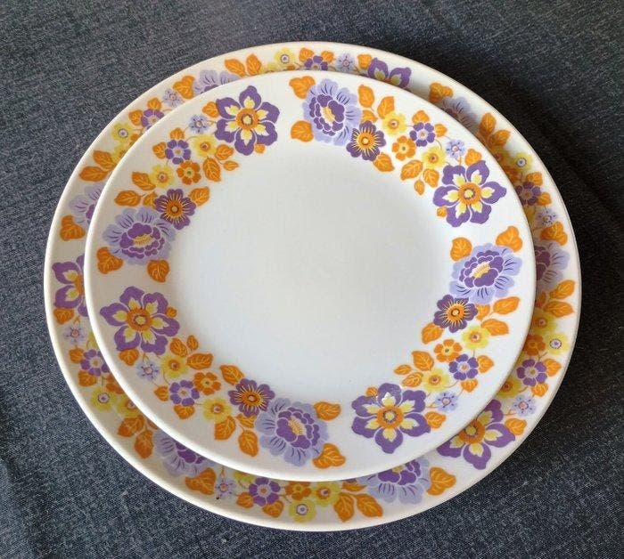 Richard Ginori - Eetservies voor 12 (41) - Porselein -, Antiek en Kunst, Antiek | Meubels | Tafels