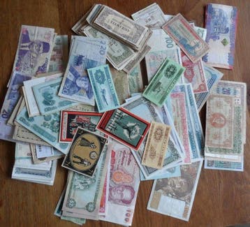 Wereld. - 269 banknotes - 1919/2000 (Zonder minimumprijs), Postzegels en Munten