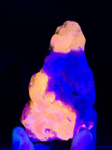 168 gram rijkelijk fluorescerend blauw Afghanietmonster