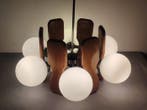 Plafonnier - Verre-Bois - Une lampe suspendue futuriste