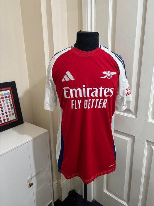 Patrick Vieira Signed Arsenal Shirt – Beckett COA, Collections, Collections Autre