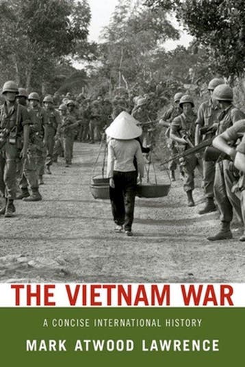 The Vietnam War 9780199753932 Mark Atwood Lawrence, Verzenden, Zo goed als nieuw, Mark Atwood Lawrence