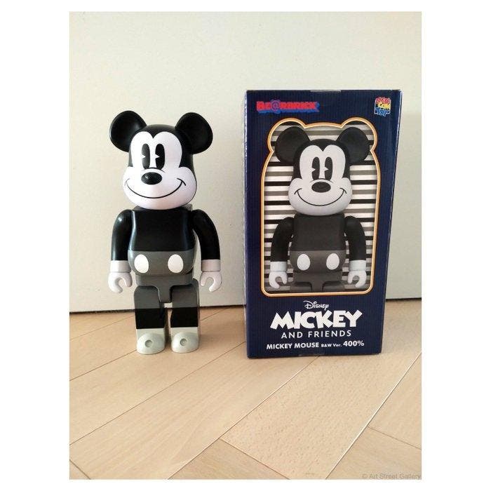 BE@RBRICK Mickey Mouse 400% Vintage Noir & Blanc — Medicom, Antiquités & Art, Art | Objets design
