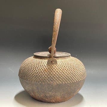 Japanese Tetsubin - Theeketel - Gietijzer - Arare patroon