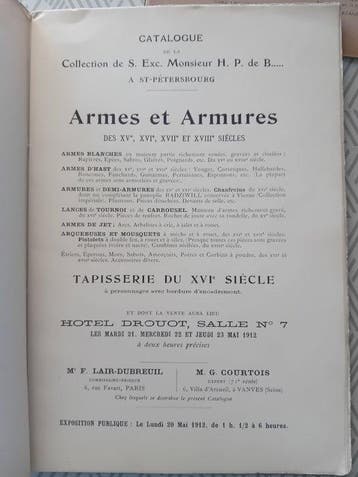 Oude wapens en wapenrustingen. Militaria