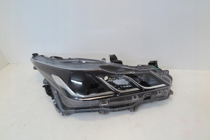 Licht rechts voorzijde Toyota Corolla E21 Sedan 81130-02T31, Autos : Pièces & Accessoires, Éclairage, Envoi