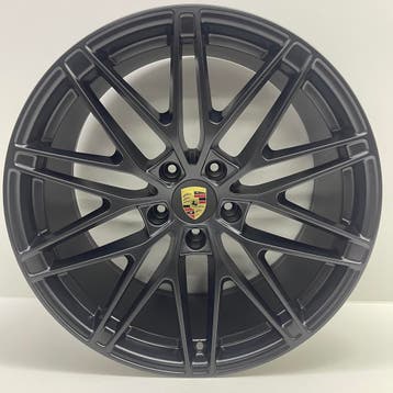 Porsche Macan IV (H2) ORIGINELE 22 RS Spyder GTS met banden, Autos : Pièces & Accessoires, Pneus & Jantes, Ophalen, Banden en Velgen