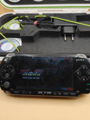 Sony - Playstation Portable (PSP) - PSP 1004 + valigetta, Nieuw
