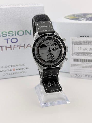 Omega x Swatch - MoonSwatch - Mission to Earthphase - Sans, Nieuw