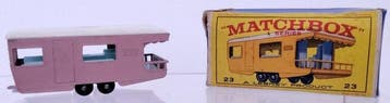 Matchbox 1:64 - Modelauto (2) - Caravan Trailer and Cabin, Nieuw