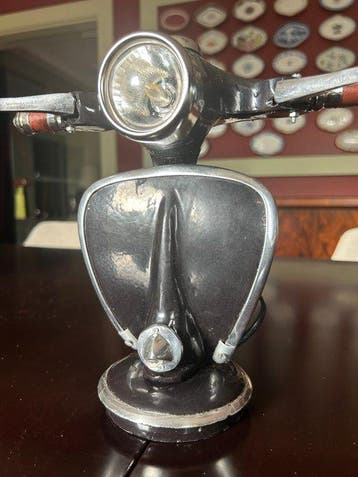 Vespa - Tafellamp - Uniek en bijzonder decoratiestuk -