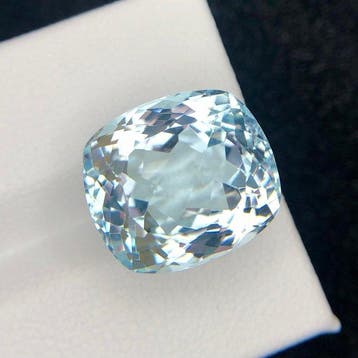 Zonder minimumprijs - 1 pcs Blauw Topaas - 17.86 ct -, Nieuw