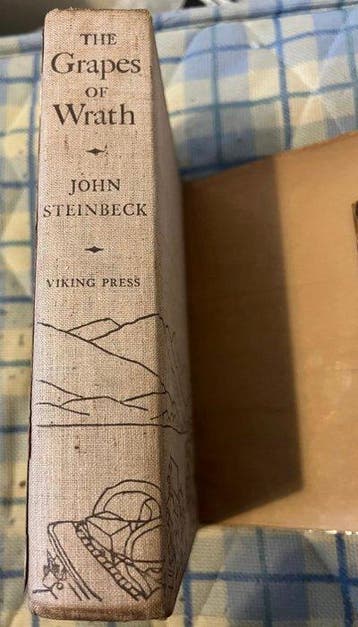 AUTOR/ ILUSTRADOR John Steinbeck; Elmer Hader ESTADO Buen