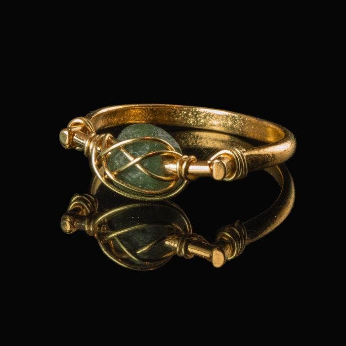 Oud-Romeins Ring met draadgewikkelde Romeinse glas-kraal, Bijoux, Sacs & Beauté, Bijoux anciens