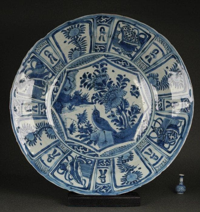 Wanli (1573-1619) - Large Balancing Crow on Rocks,, Antiquités & Art, Antiquités | Autres Antiquités