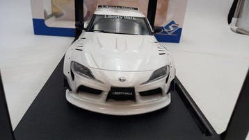 Solido 1:18 - Modelauto - Toyota GR Supra Liberty Walk 2025