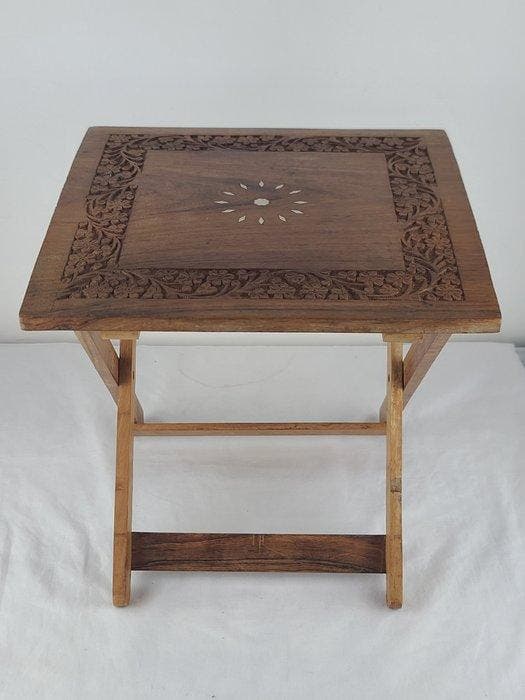 Bijzettafel - Hout - Fijn gebeeldhouwd, Antiquités & Art, Art | Objets design