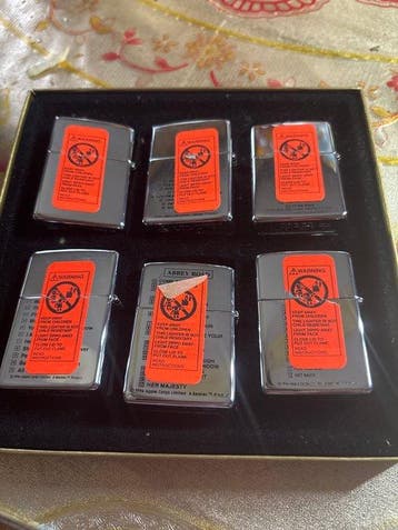 Zippo - Zonder minimumprijs - Aansteker - Staal (roestvrij), Verzamelen, Nieuw