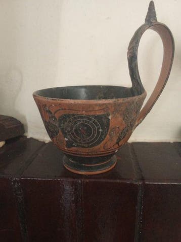 Replica van een oude Griek Terracotta Kyathos - 17 cm