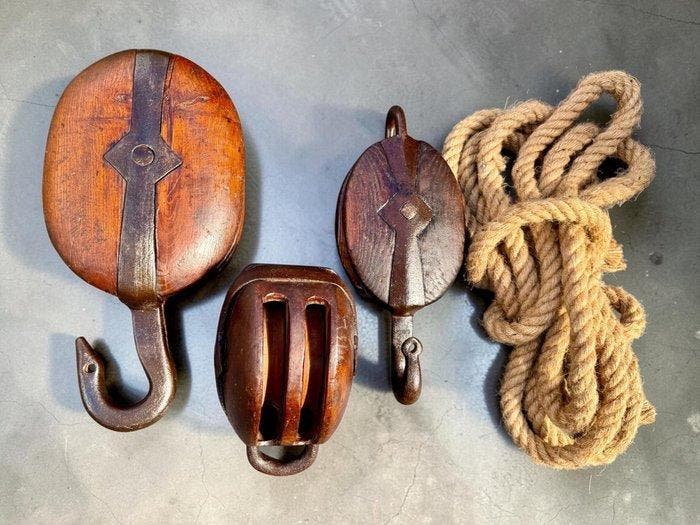 3x XL lifting pulley + original jute rope - Outil de travail, Antiek en Kunst, Curiosa en Brocante