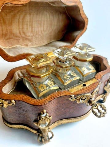 Alphonse Giroux Paris- Antiguo Caddy de Perfumes- Napoleón