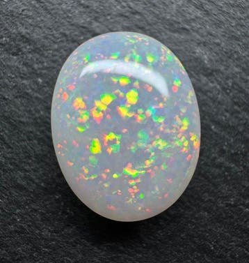 Opaal Cabochon- 2.44 g