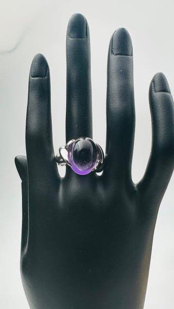 Chanel - Bague - 18 carats Or blanc Améthyste - Cabochon