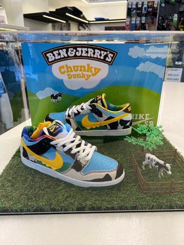 Nike x Ben & Jerry Chunky Dunky dunk low 42eu 8.5 us DS -