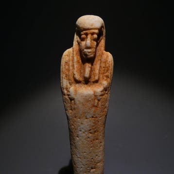 Oud-Egyptisch Faience Shabti. 9,5 cm hoog. 30e dynastie,