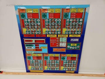 Originele frontplaat van bingo- en spelautomaat...