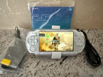 Sony - PSP-3000 - PlayStation Portable PSP-3000 - Handheld, Nieuw