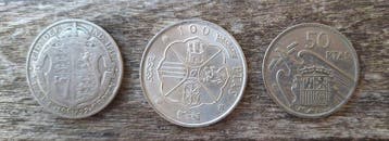 Wereld. Lote de 3 Moedas Antigas (Zonder minimumprijs)