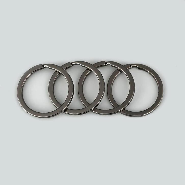 Metalen sleutelring (22-28 mm, kleur 3: gun metal), Bricolage & Construction, Outillage | Autres Machines, Envoi