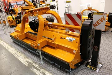 Broyeur BERTI XPRO/F 280, Zakelijke goederen, Landbouw | Werktuigen