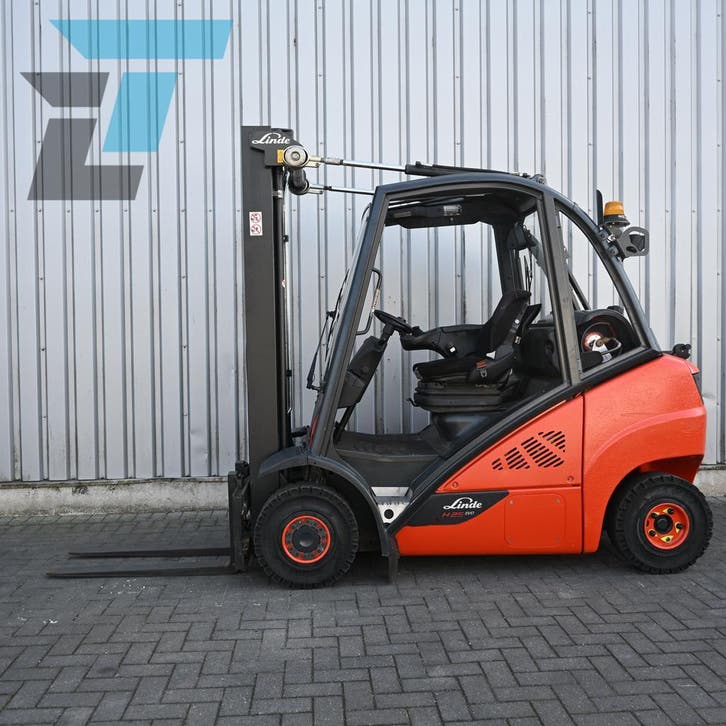 Linde H25T-02 LPG Heftruck, Articles professionnels, Machines & Construction | Chariots élévateurs & Transport interne