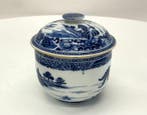 Antiek Chinees dekselpotje – blauw-wit porselein –, Antiek en Kunst