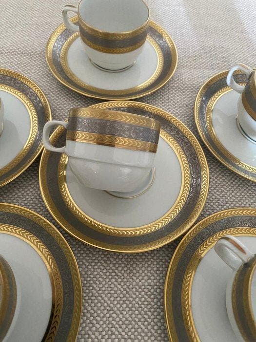 Limoges - Koffieservies (12) - Porselein, Goud - Lafarge /, Antiek en Kunst, Antiek | Meubels | Tafels