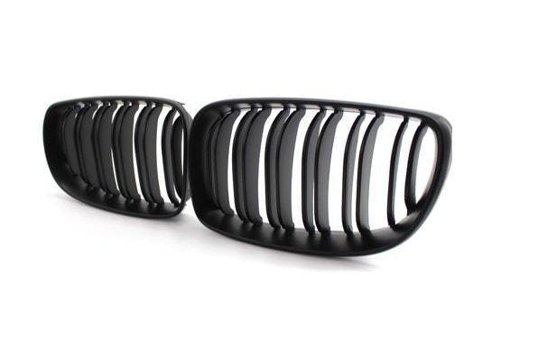Nieren (grillen) Dubbelspijls BMW E81 E82 E87 LCI E88 B0219, Auto-onderdelen, Carrosserie, Nieuw, BMW, Voor, Links, Rechts