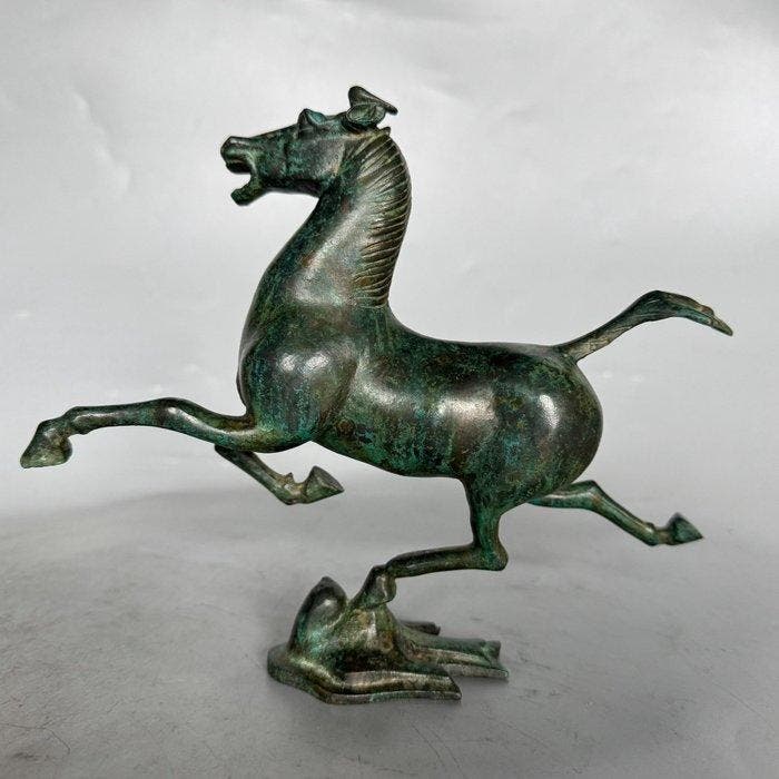 Beeld, Running Horse - 18 cm - Koper, Antiek en Kunst, Curiosa en Brocante