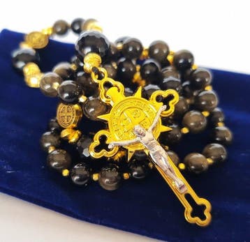 Spiniel & goudkleurige obsidiaan – Sint-Benoît rozenkrans –