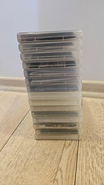 Sony - Playstation Portable (PSP) - PSP Umd x15 Bundle Lot, Games en Spelcomputers, Nieuw