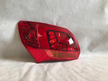 Kia Venga 2014-2018 achterlicht links LED Europa, Autos : Pièces & Accessoires, Verzenden