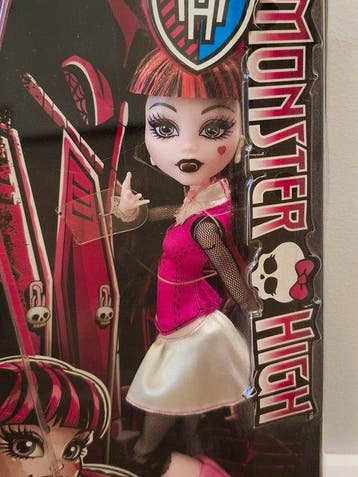 Monster High - Pop Draculaura - 2010-2020