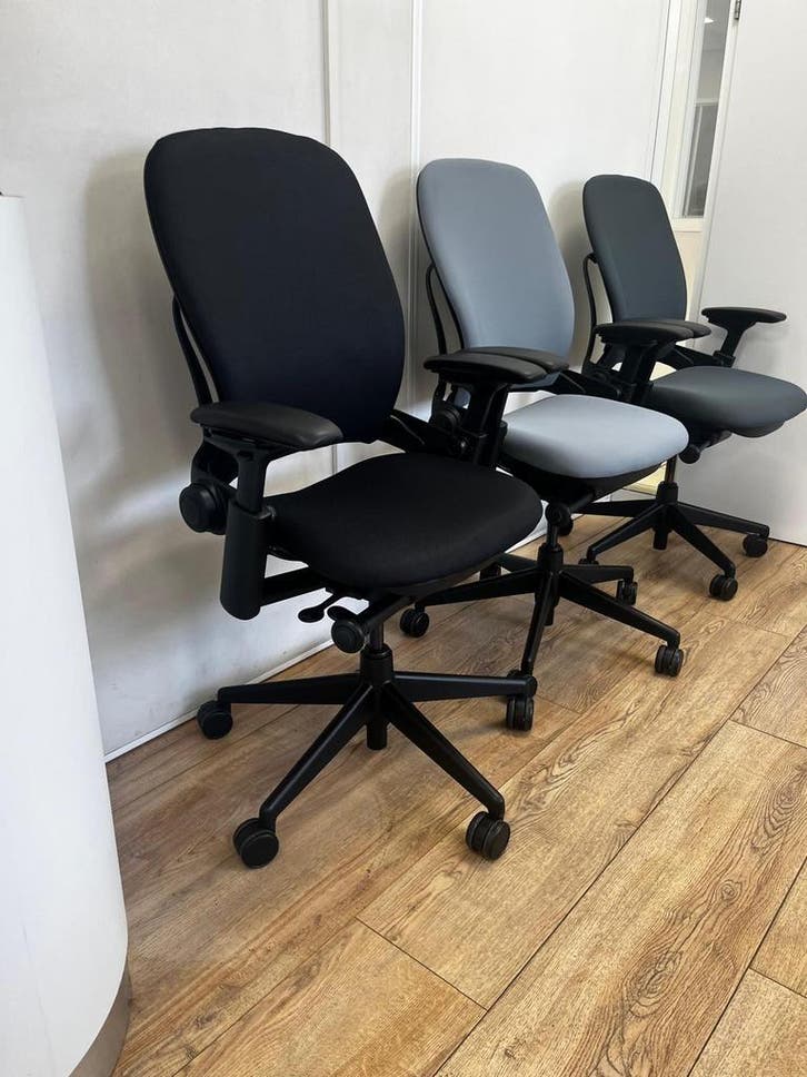 Refurbished Steelcase Leap V2 Stoelen Beschikbaar, Huis en Inrichting, Bureaustoelen, Bureaustoel, Overige kleuren, Zo goed als nieuw