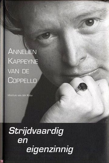 Strijdvaardig en eigenzinnig 9789078603016 M. van der Kooij, Verzenden, Zo goed als nieuw, M. van der Kooij